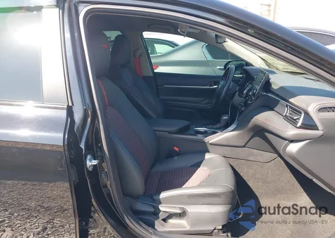 2024 Toyota Camry Trd V6 z USA, uszkodzony, nr VIN 4T1KZ1AK4RU088878